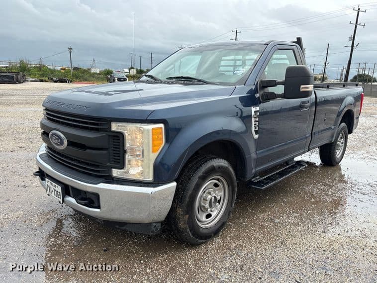 Image of Ford F-250 Primary image