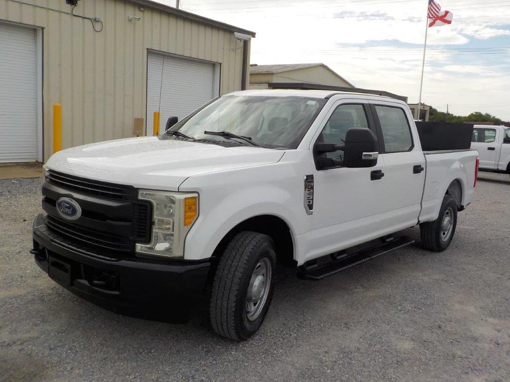 Image of Ford F-250 Primary image