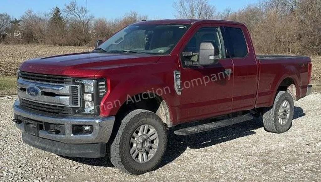 2017 Ford F-250 Equipment Image0