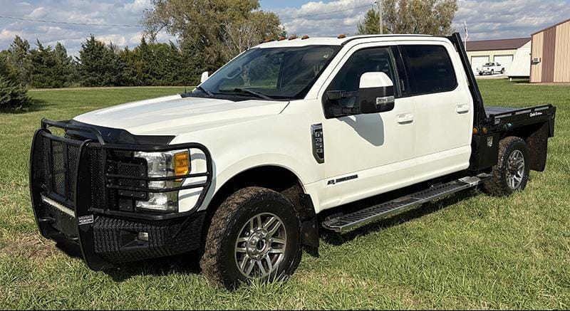 2017 Ford F-350 Equipment Image0