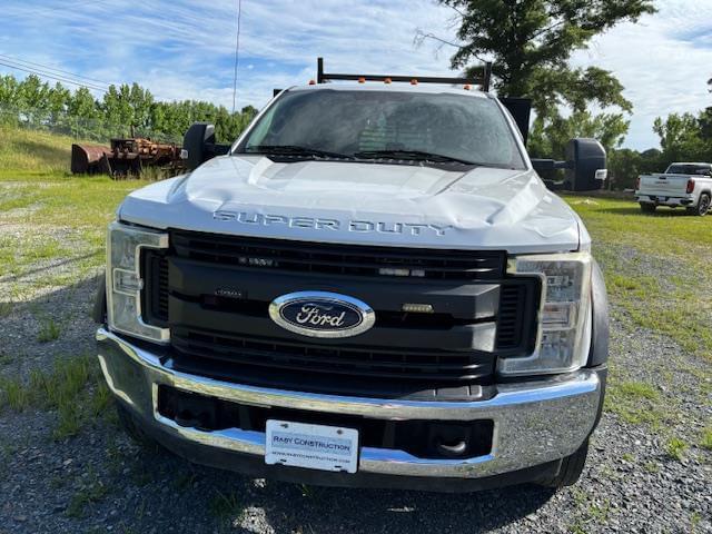 Image of Ford F-450 equipment image 1