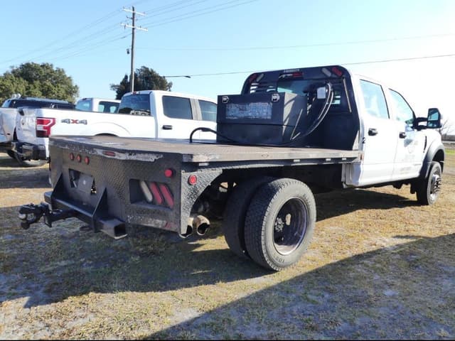 Image of Ford F-450 equipment image 3