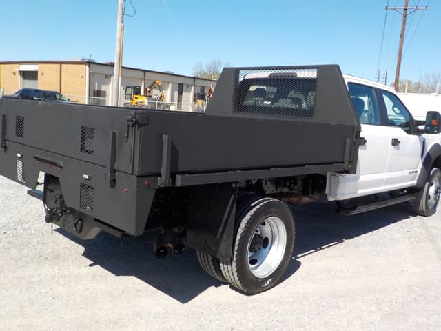 Image of Ford F-450 equipment image 2