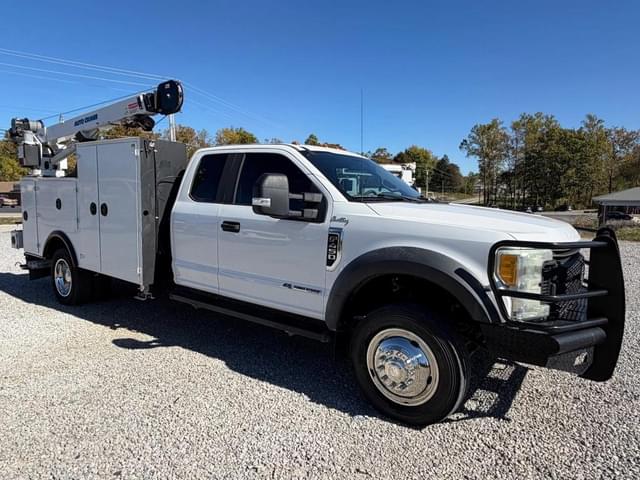 Image of Ford F-450 equipment image 2