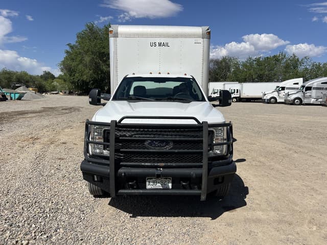 Image of Ford F-550 equipment image 1