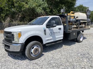 2017 Ford F-550 Image