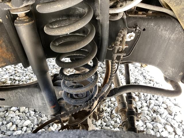 Image of Ford F-550 equipment image 4
