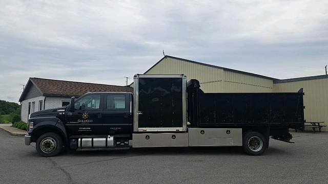 Image of Ford F-650 equipment image 1