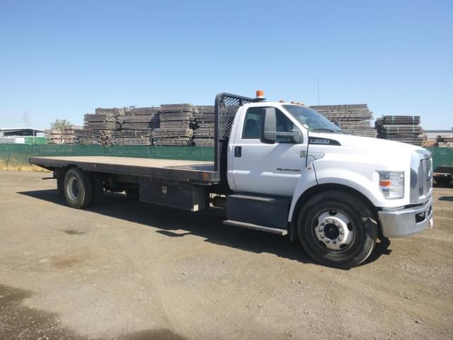 Image of Ford F-650 equipment image 1