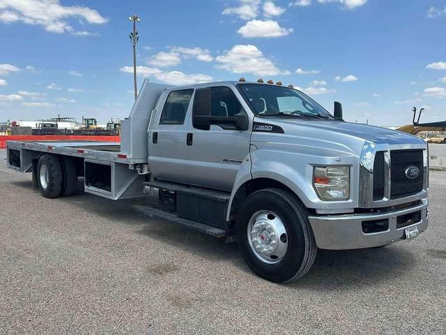 Image of Ford F-650 equipment image 1