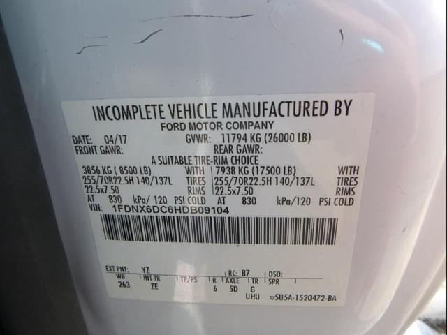 Image of Ford F-650 equipment image 4