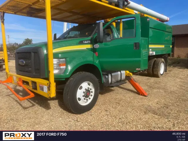 Image of Ford F-750 equipment image 1