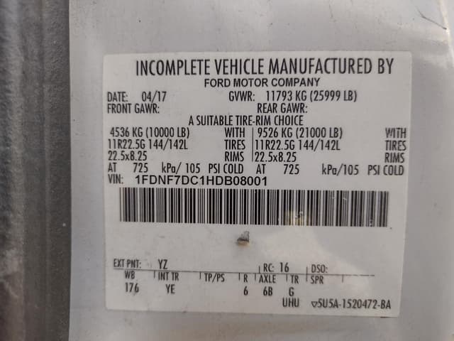 Image of Ford F-750 equipment image 4