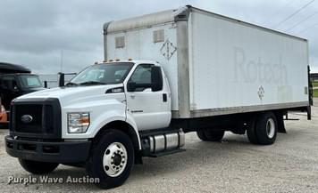 Main image Ford F-750