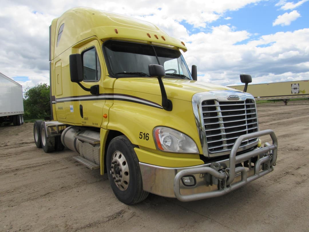 Image of Freightliner Cascadia 125 Primary image