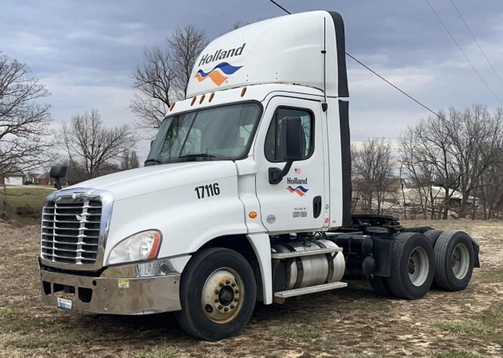 Image of Freightliner Cascadia 125 Primary image