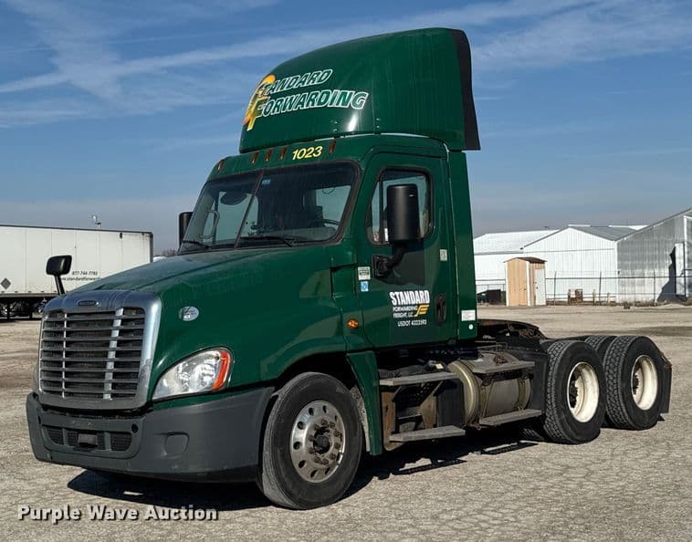 Image of Freightliner Cascadia 125 Primary image