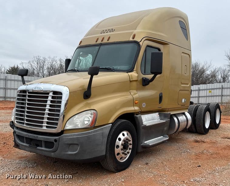 Image of Freightliner Cascadia 125 Primary image