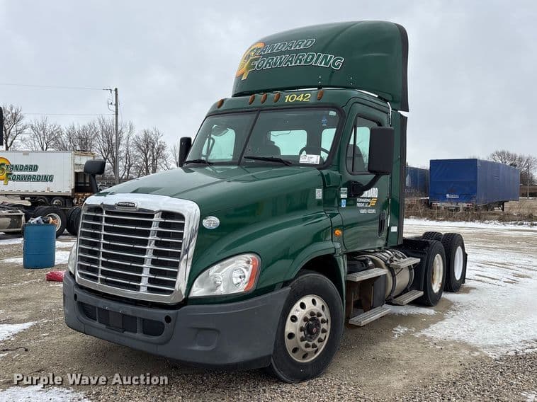 Image of Freightliner Cascadia 125 Primary image