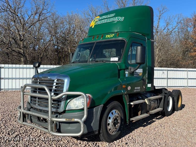 Image of Freightliner Cascadia 125 Primary image