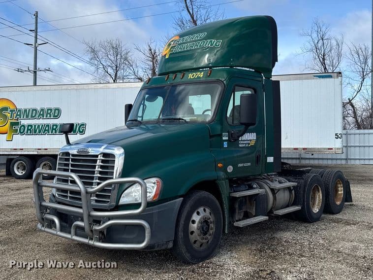 Image of Freightliner Cascadia 125 Primary image
