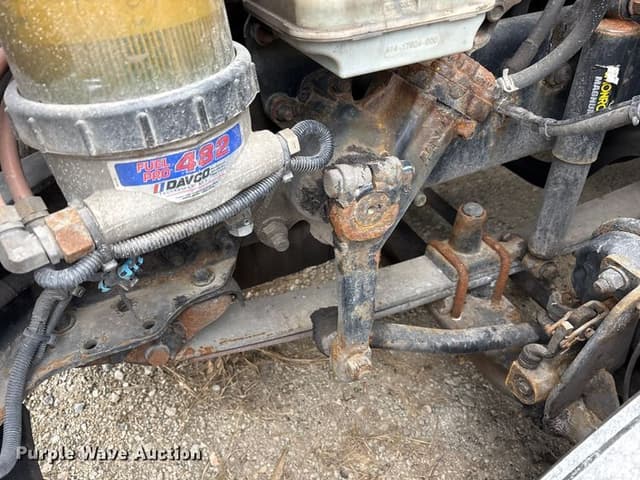 Image of Freightliner Cascadia 125 equipment image 2