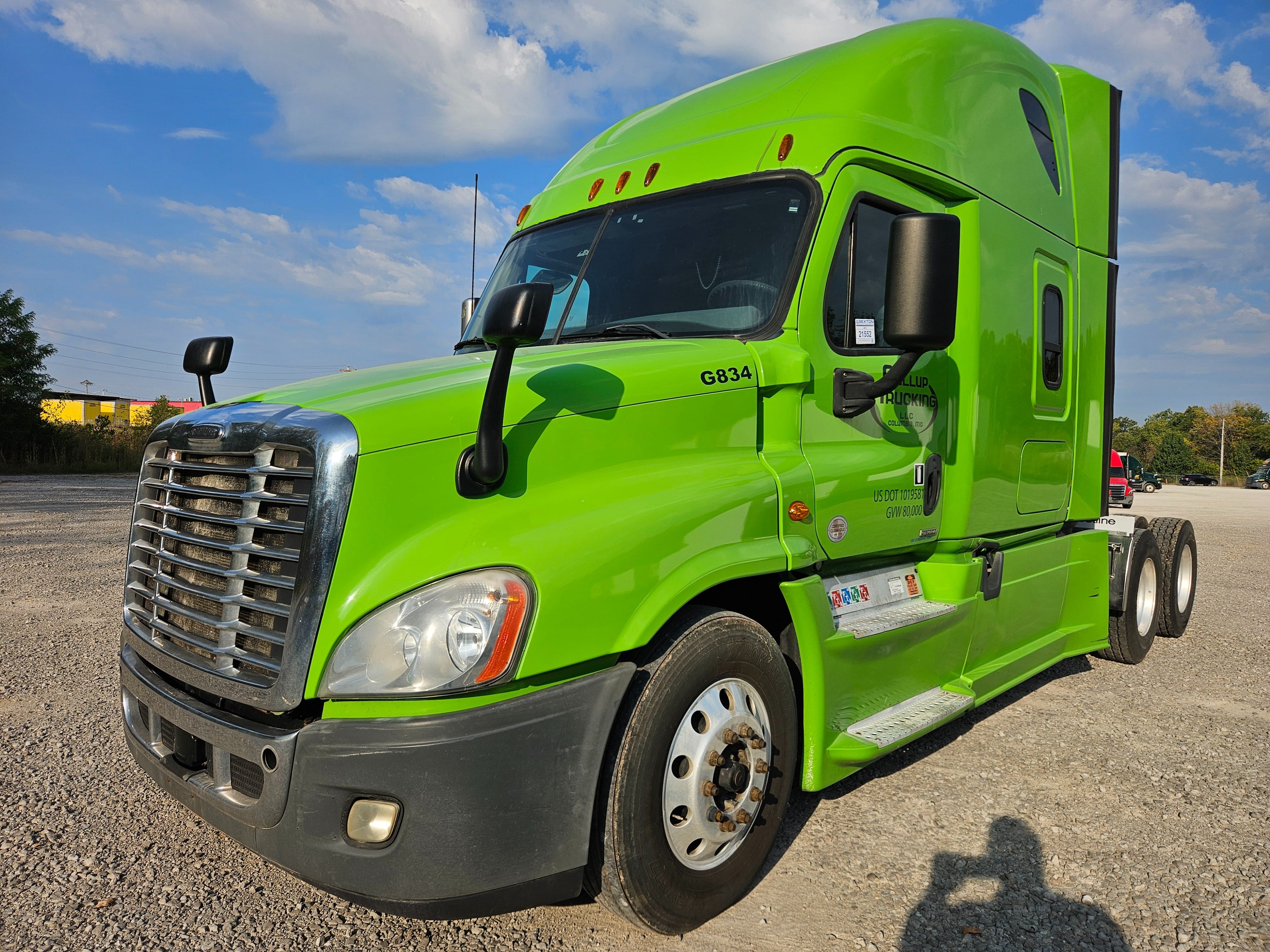 2017 Freightliner Cascadia 125 Equipment Image0