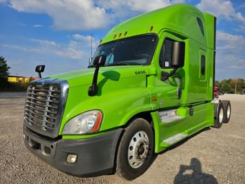 Main image Freightliner Cascadia 125