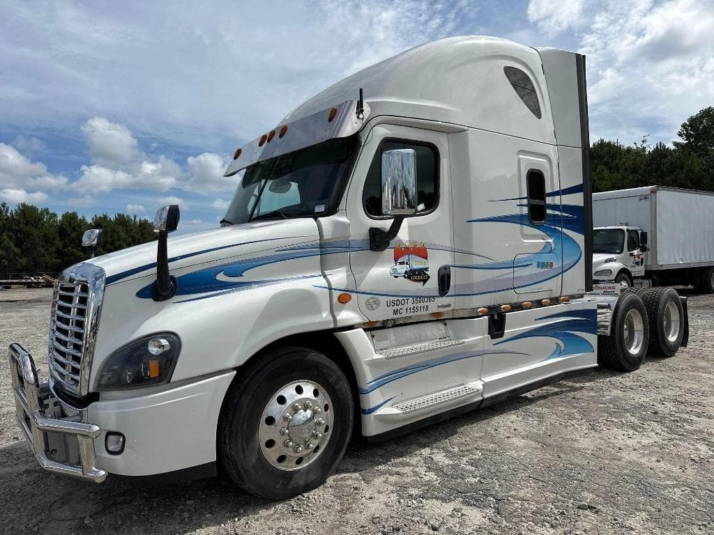 Image of Freightliner Cascadia 125 Primary image