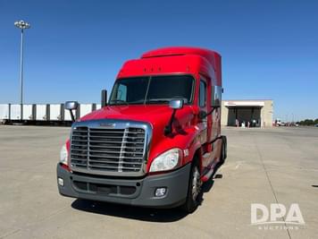 Main image Freightliner Cascadia