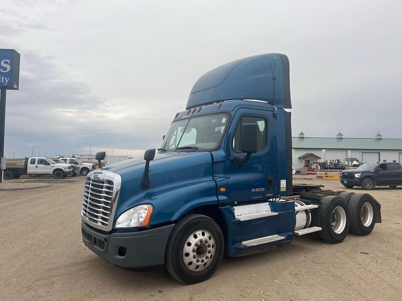 Image of Freightliner Cascadia Primary image