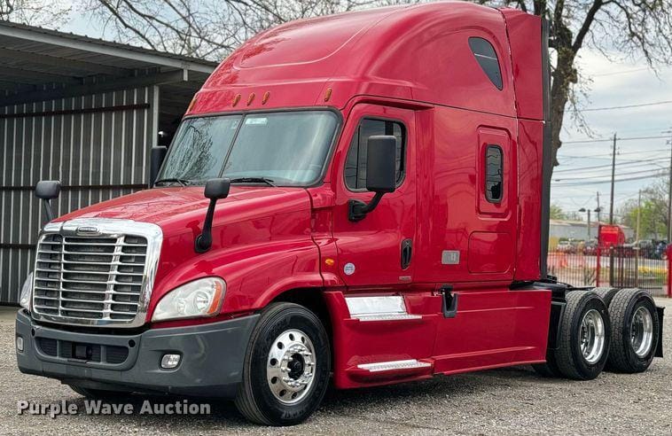 Main image Freightliner Cascadia