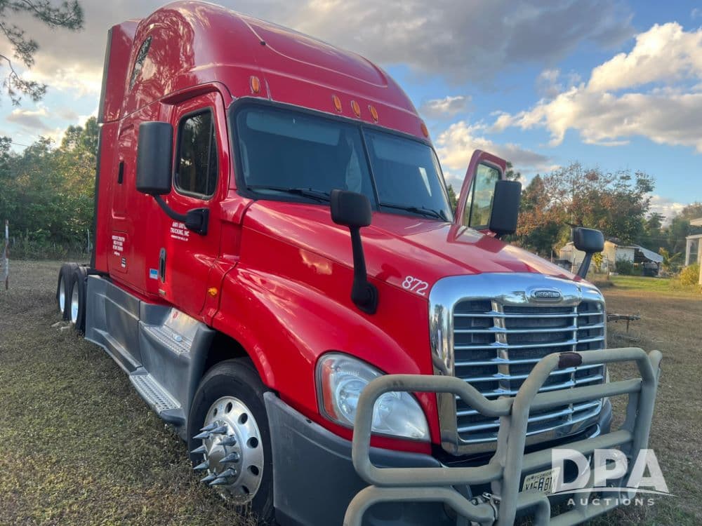 Image of Freightliner Cascadia Primary image