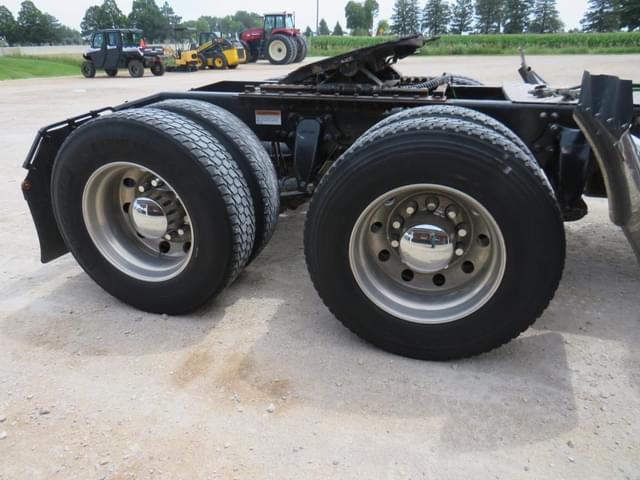 Image of Freightliner Coronado 122 equipment image 4