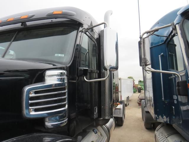 Image of Freightliner Coronado equipment image 2