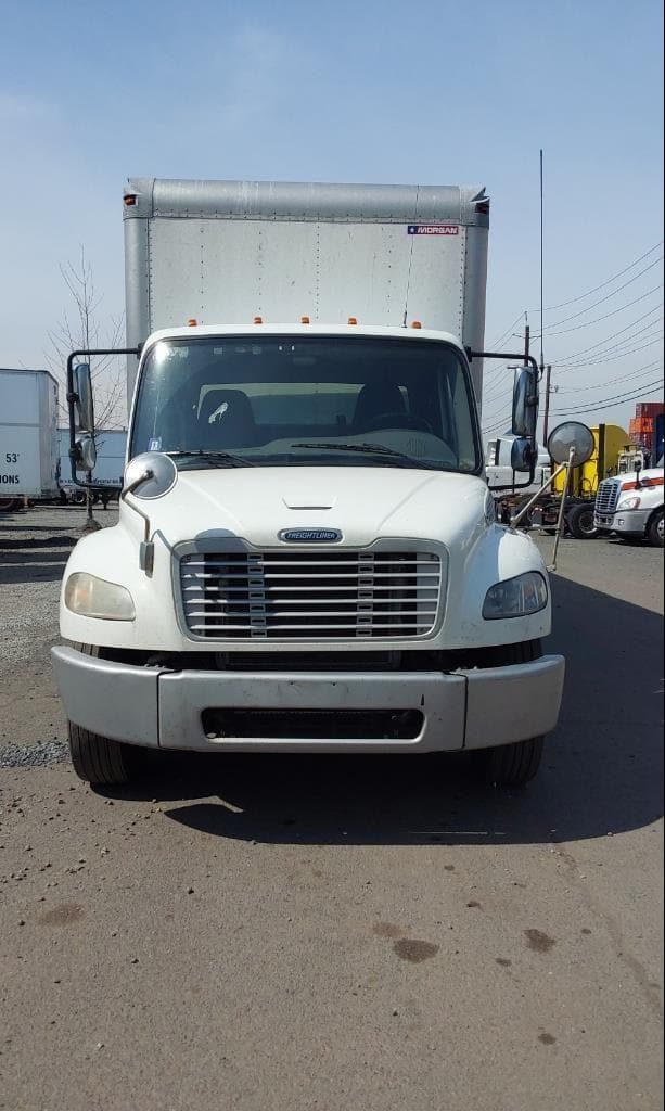 Image of Freightliner EM2 106 equipment image 1