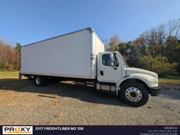 Main image Freightliner M2 106