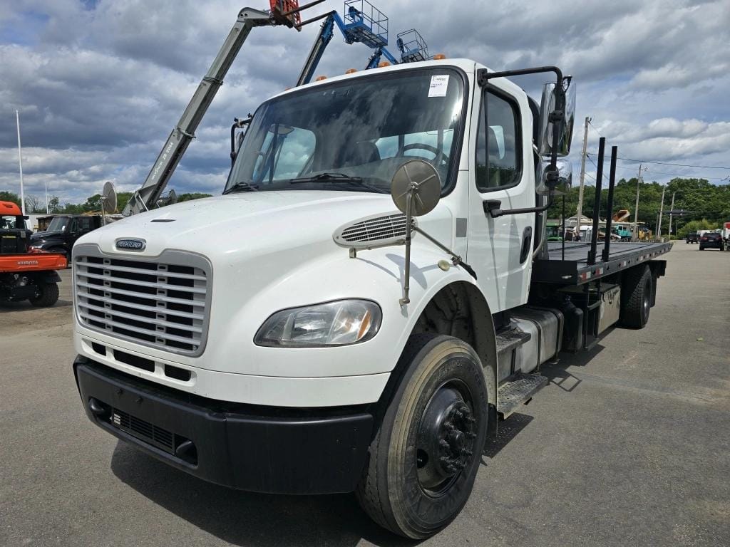2017 Freightliner M2 Equipment Image0