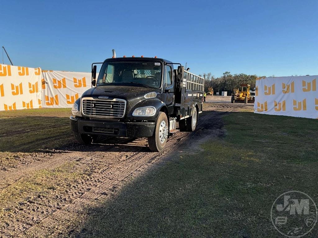 2017 Freightliner M2 Equipment Image0