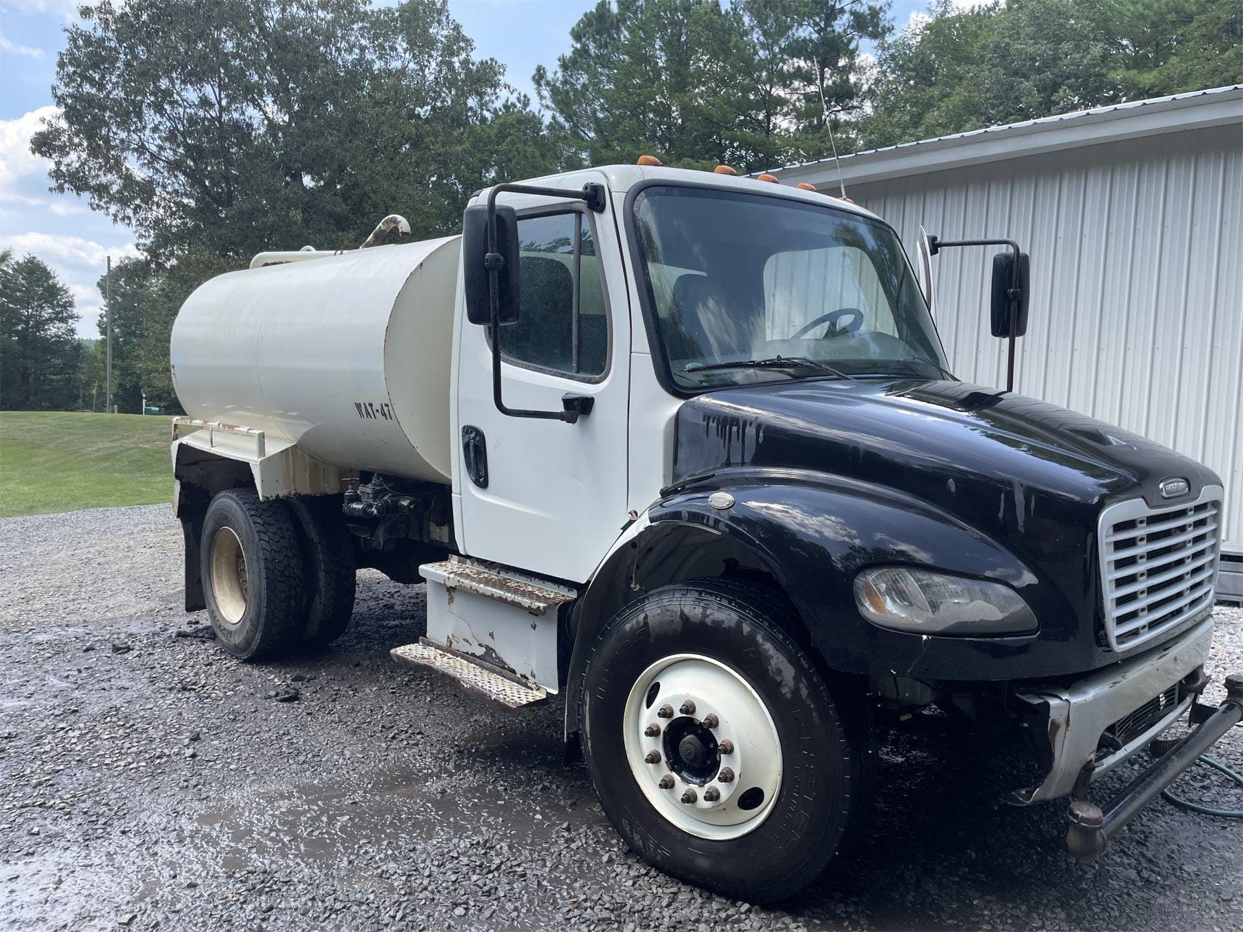 Main image Freightliner M2