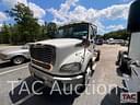 2017 Freightliner M2 Image