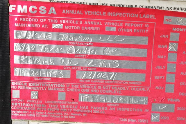 Image of Freightliner Cascadia equipment image 3