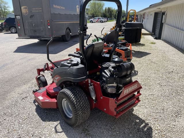 Image of Ferris IS 700Z equipment image 2