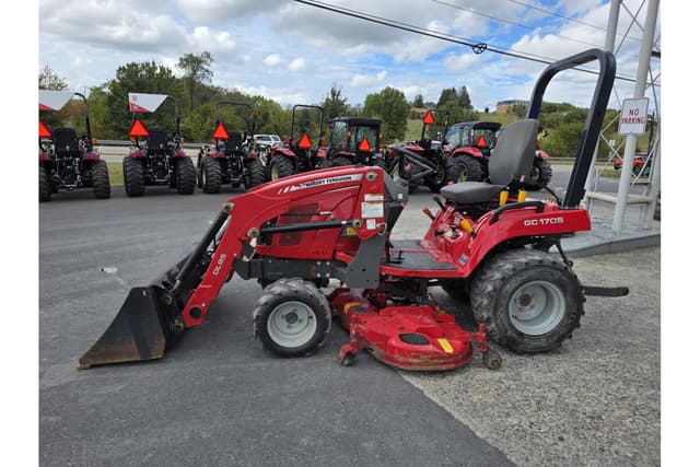 Image of Massey Ferguson GC1705 equipment image 1
