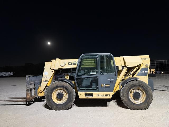 Image of Gehl DL12-40 equipment image 1