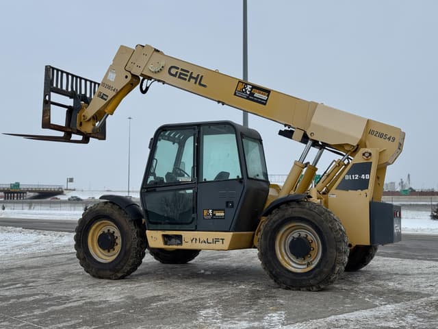 Image of Gehl DL12-40 equipment image 3