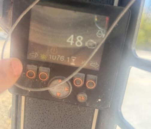 Image of Gehl R105 equipment image 4