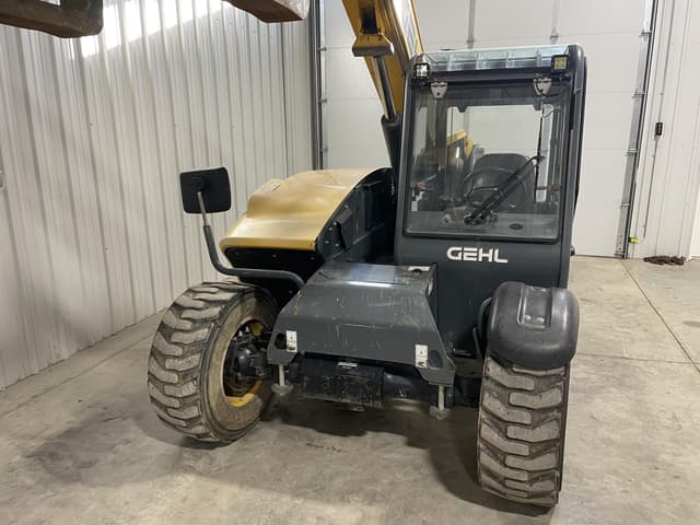 Image of Gehl RS5-19 equipment image 3