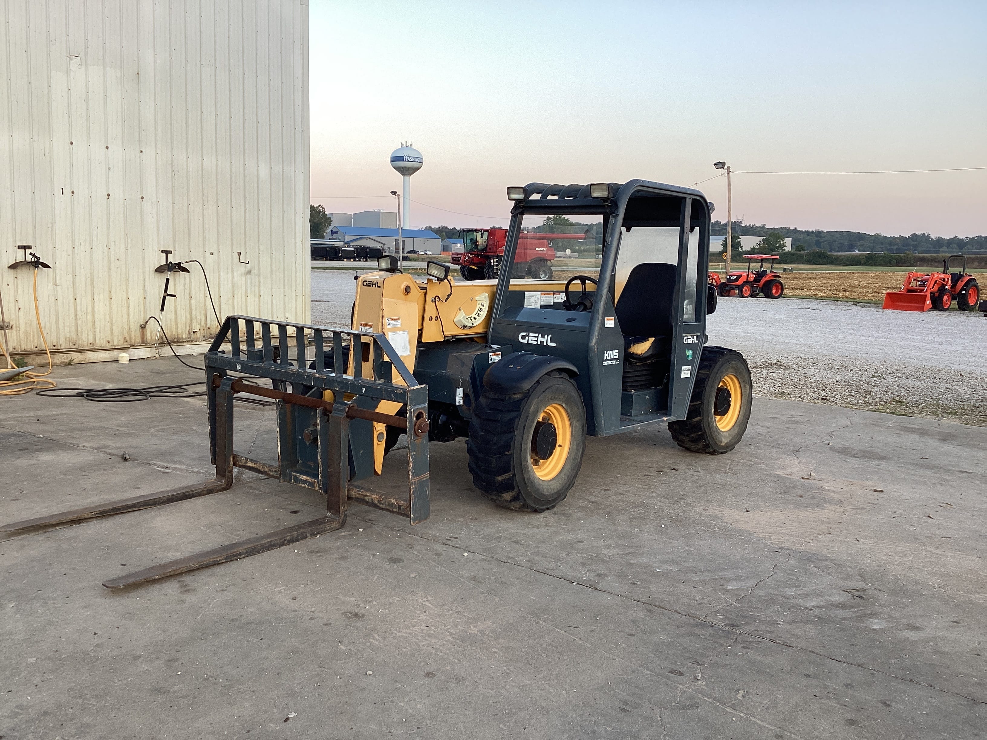 Main image Gehl RS5-19