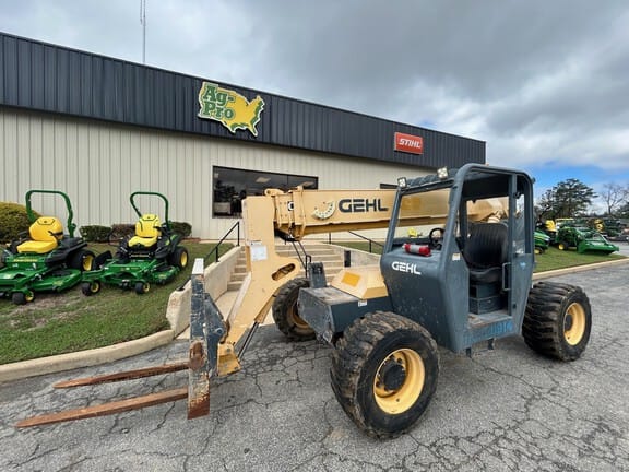 2017 Gehl RS6-34 Equipment Image0